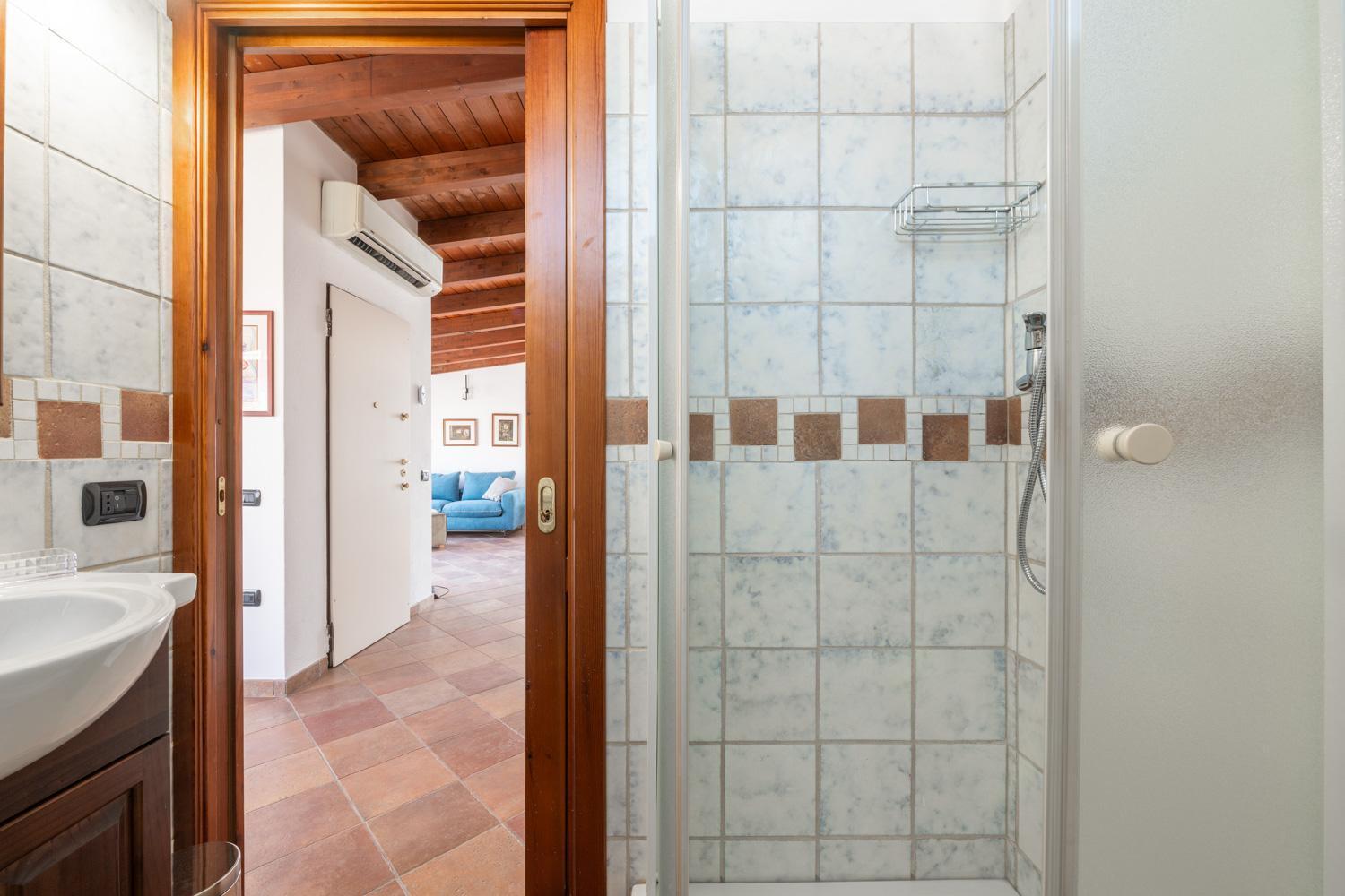 卡利亚里Greta House San Benedetto公寓 外观 照片