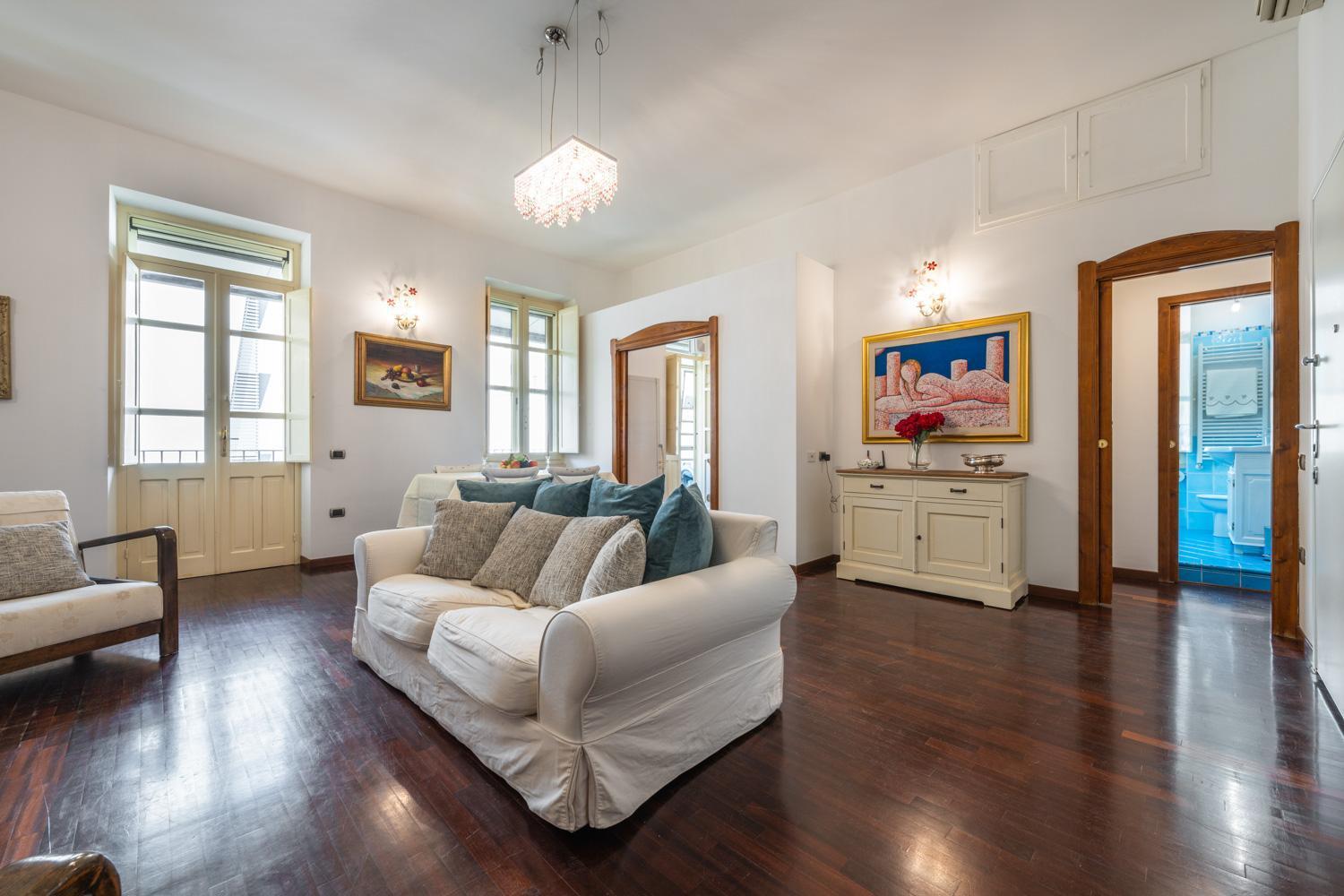 卡利亚里Greta House San Benedetto公寓 外观 照片